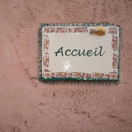 Bed & Breakfast Mes Deux De L'ocre